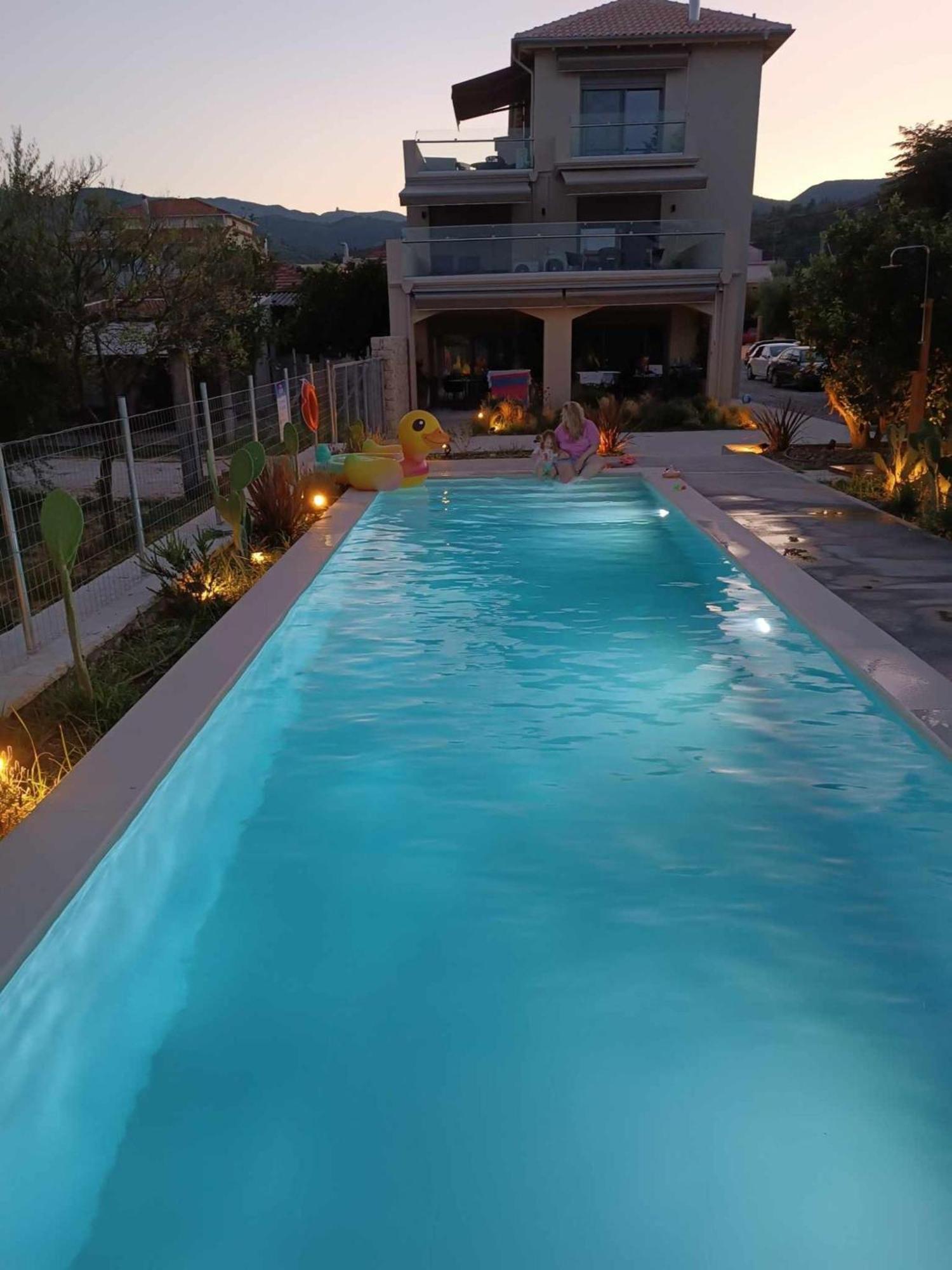 Blue Symphony Suites Apartments Nikiana Exterior photo